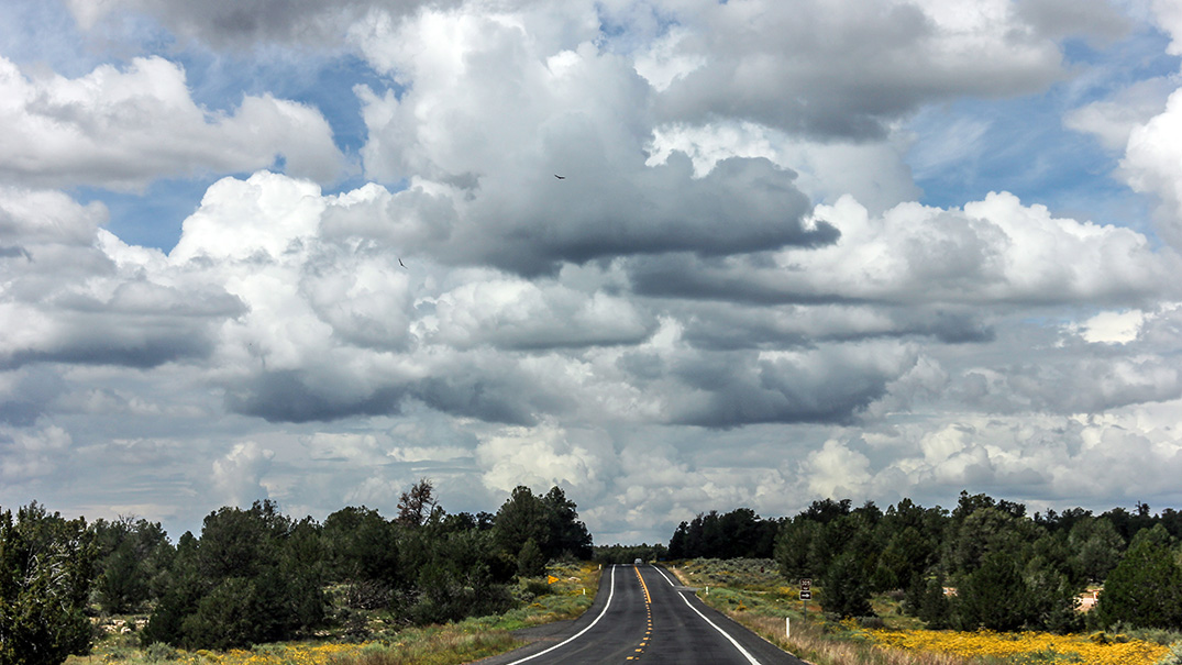 Road to Grand Canyon